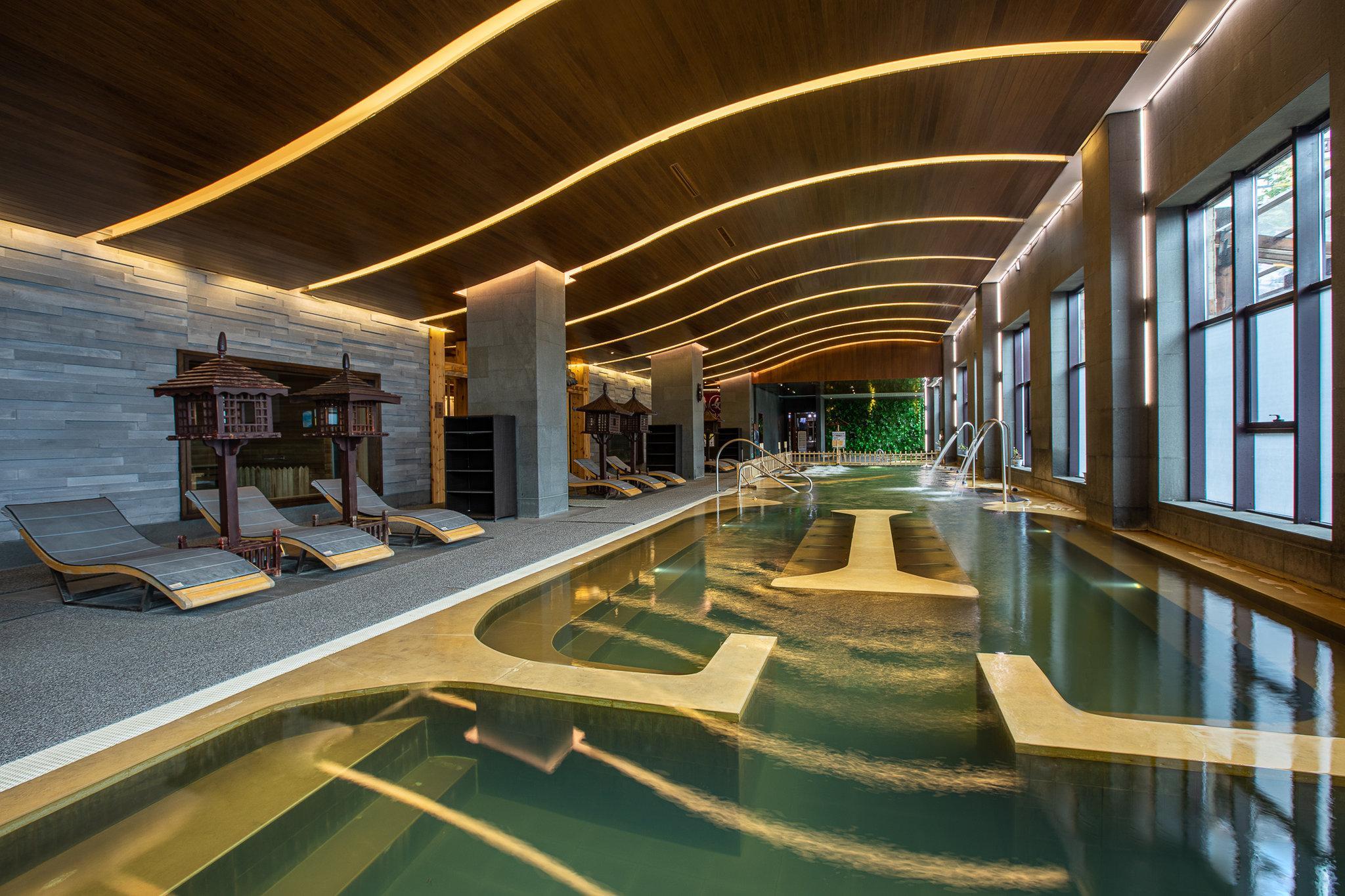 คราวน์ พลาซา รีสอร์ต ฉางไป่ซาน ฮอตสปริง Hotel Antu ภายนอก รูปภาพ