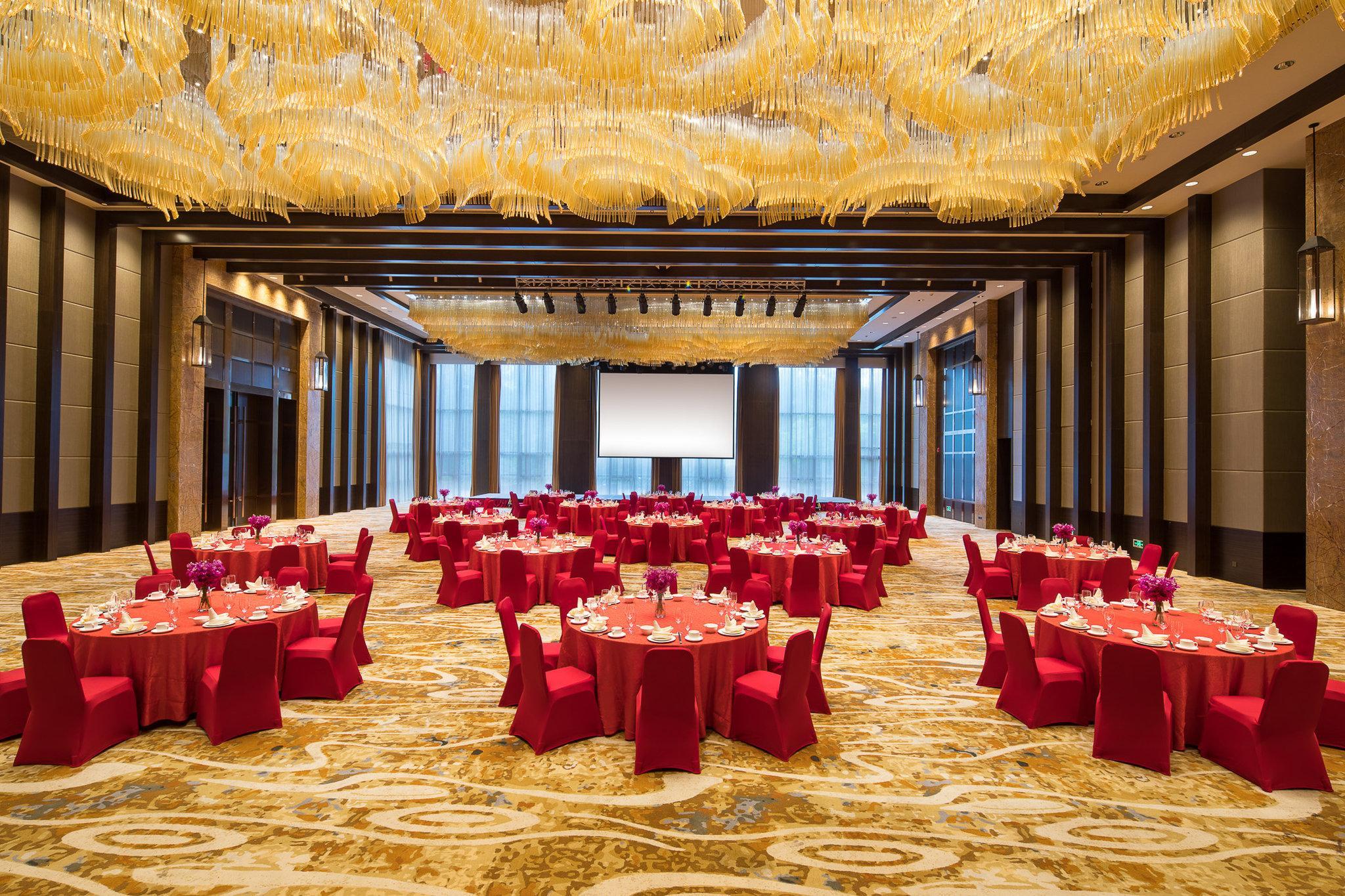 คราวน์ พลาซา รีสอร์ต ฉางไป่ซาน ฮอตสปริง Hotel Antu ภายนอก รูปภาพ