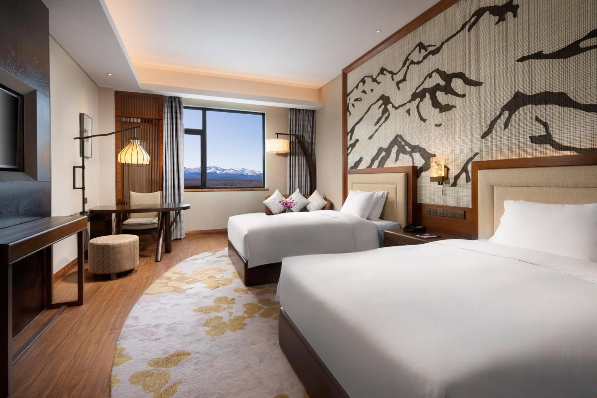 คราวน์ พลาซา รีสอร์ต ฉางไป่ซาน ฮอตสปริง Hotel Antu ภายนอก รูปภาพ